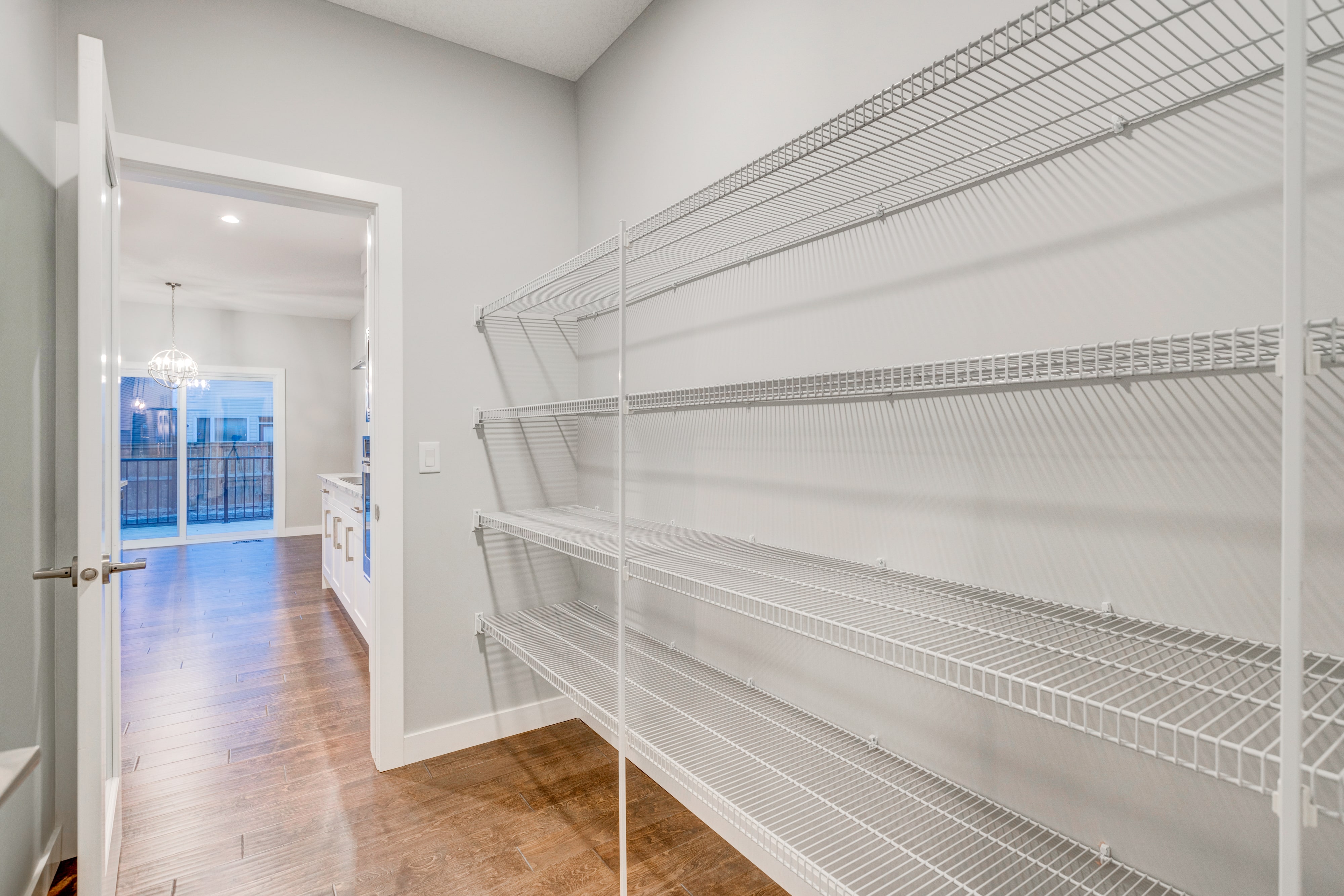 Roca - Walkthrough Pantry-min