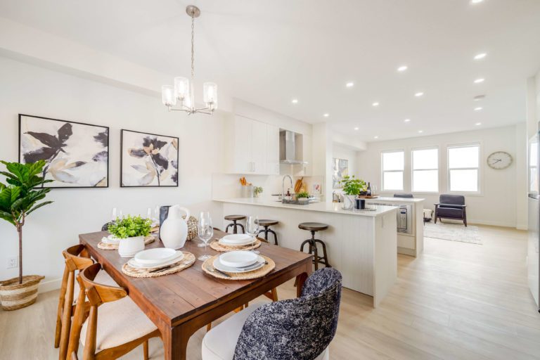 09.29.2022 - Luxuria Homes - 174 Chelsea Rd, Chestermere-24